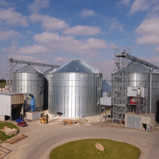 Dvě nová sila BROCK pro ZEMSPOL Dešná, s.r.o.