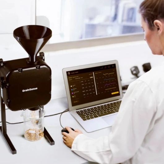 PAWLICA rozšiřuje nabídku o&nbsp;analyzátory GrainSense