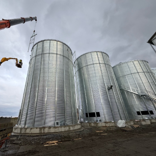 Právě se děje! Modernizace posklizňové úpravy pro&nbsp;farmu v&nbsp;Mořicích.